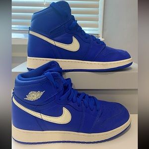 Jordan 1 Retro High OG Hyper Royal 💙